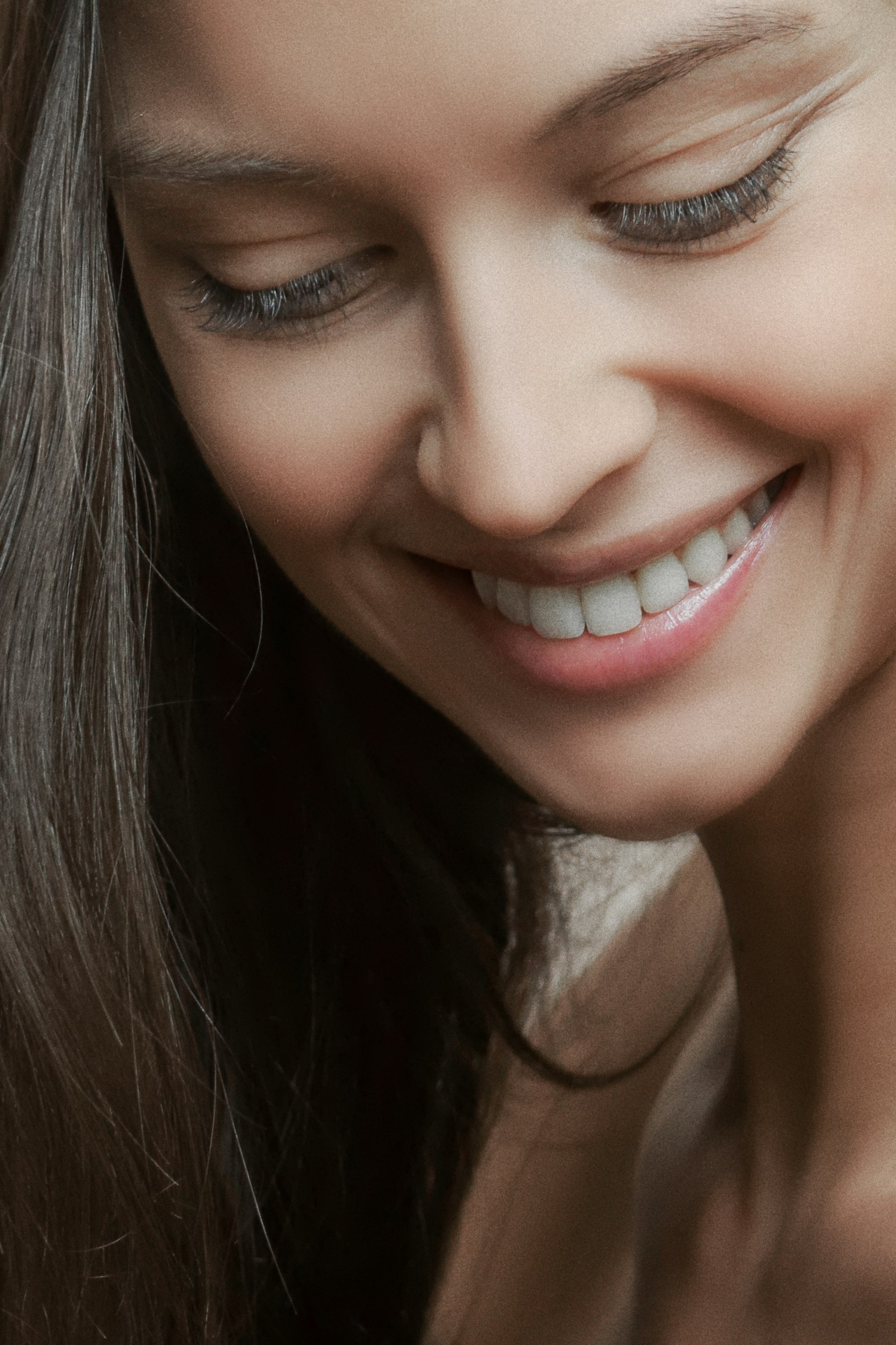 How Long Do Porcelain Veneers Last? 10 to 15 Years, and Longer