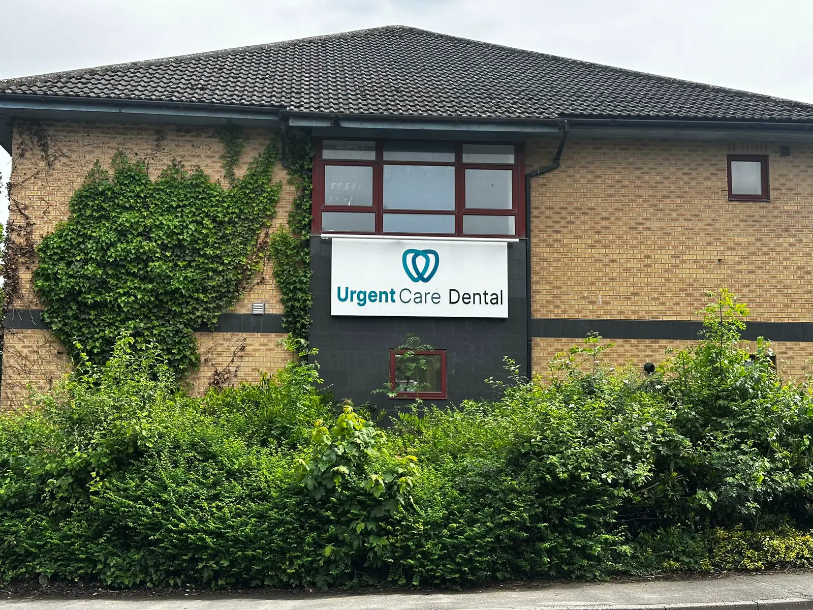UrgentCare Dental clinic exterior